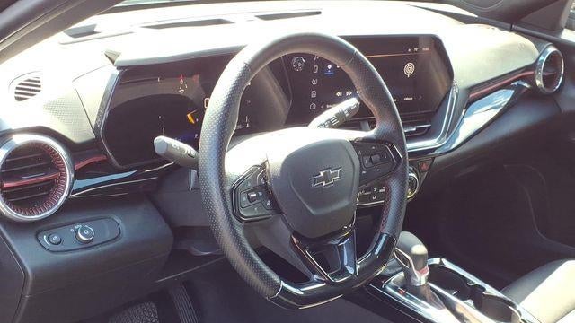 2025 Chevrolet Trax RS