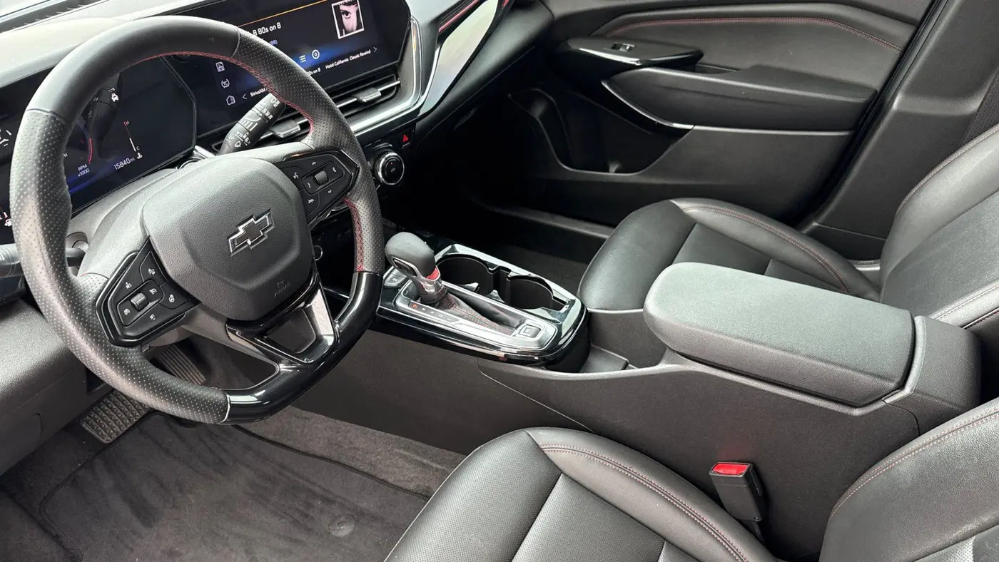 2025 Chevrolet Trax RS