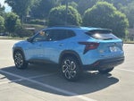 2025 Trax Thumbnail 4