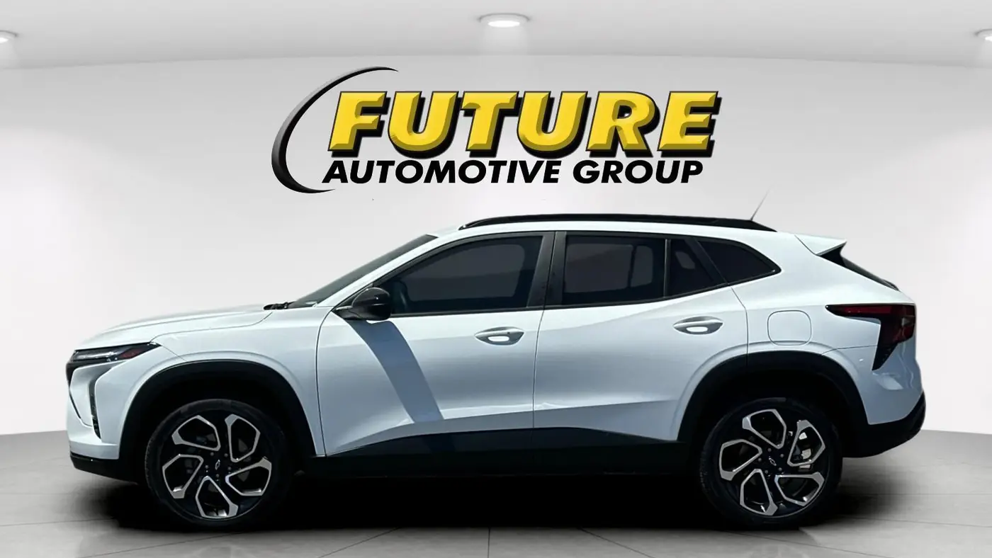 2025 Chevrolet Trax RS