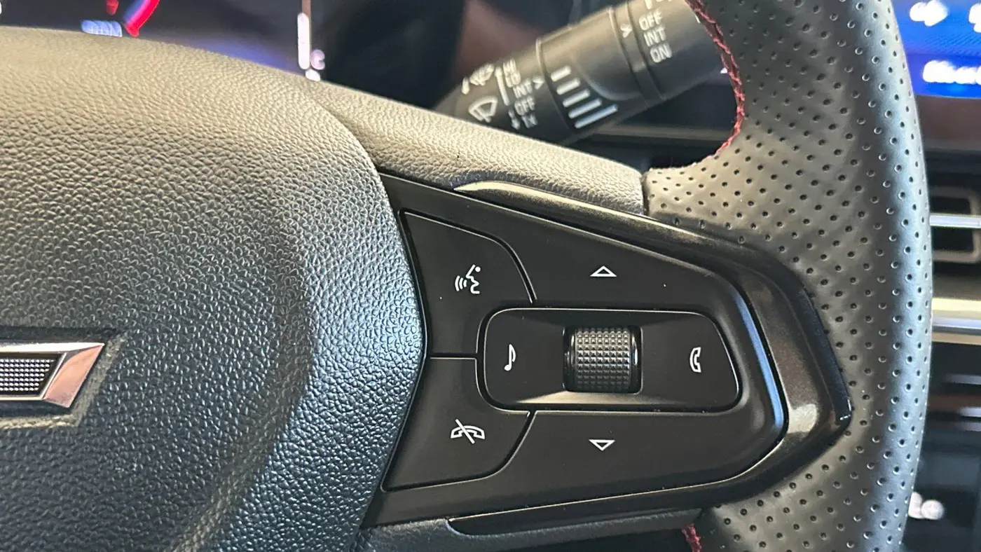 2025 Chevrolet Trax RS