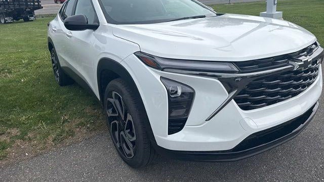 2025 Chevrolet Trax RS