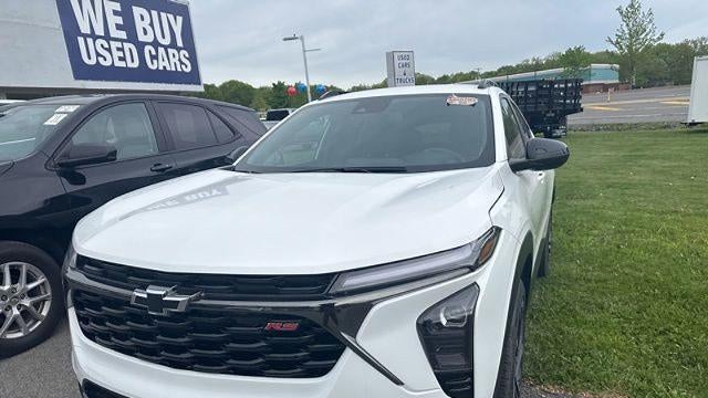 2025 Chevrolet Trax RS