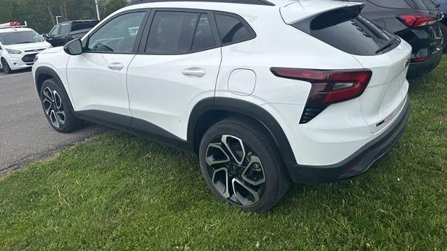 2025 Chevrolet Trax RS