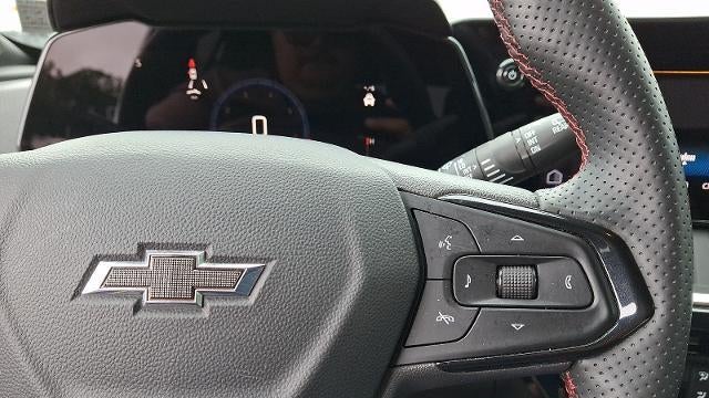 2025 Chevrolet Trax RS