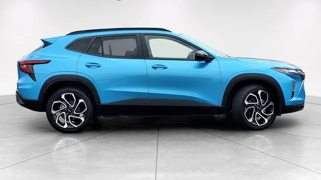 2025 Chevrolet Trax RS