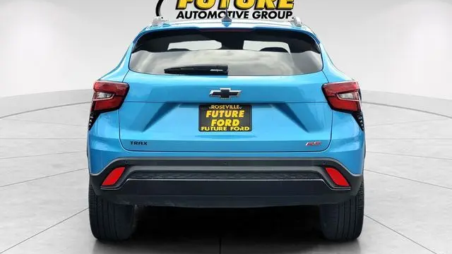 2025 Chevrolet Trax RS