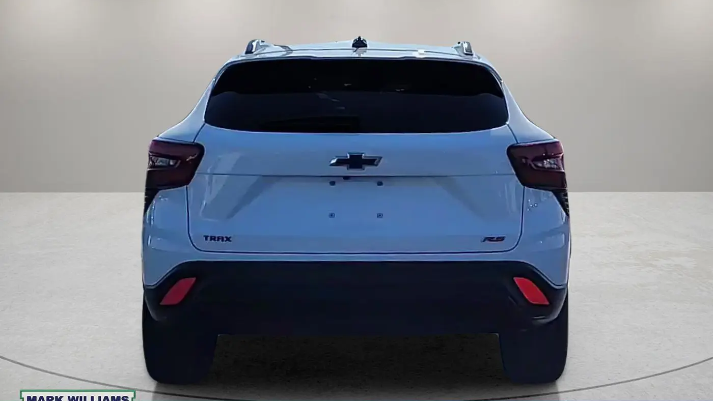 2025 Chevrolet Trax RS