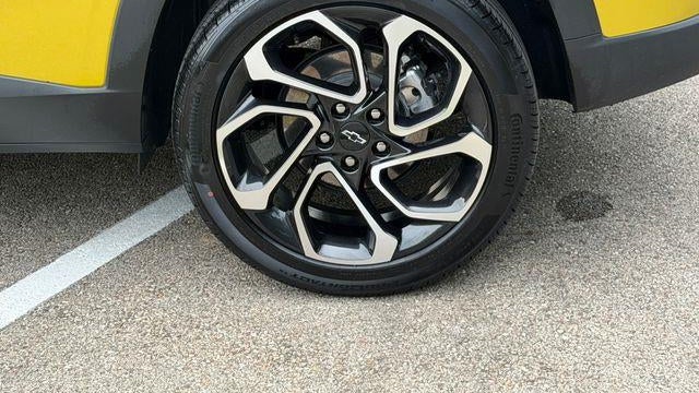 2025 Chevrolet Trax RS