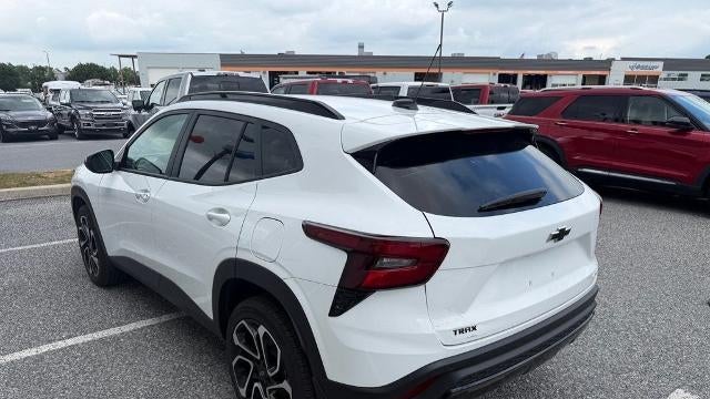 2025 Chevrolet Trax RS