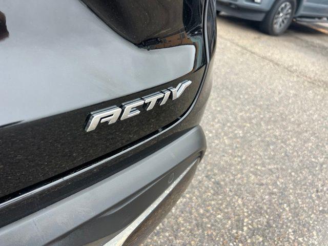 2025 Chevrolet Trax - $22,825