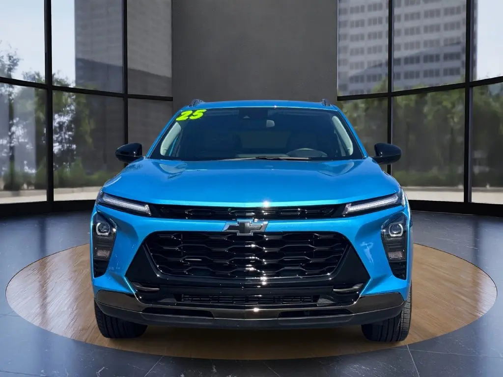 2025 Chevrolet Trax - $26,995