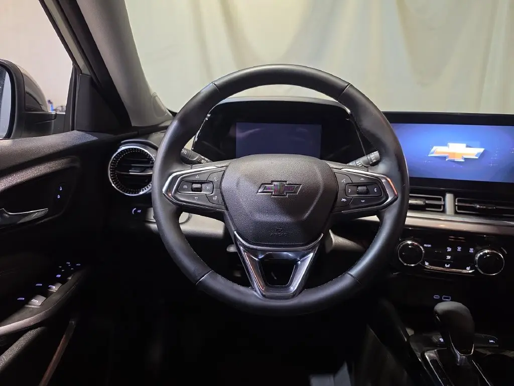 2025 Chevrolet Trax - $23,732