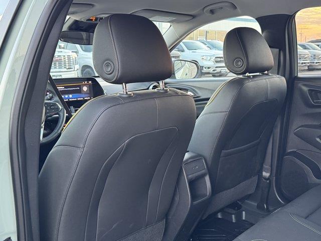 2026 Chevrolet Trax - $27,850