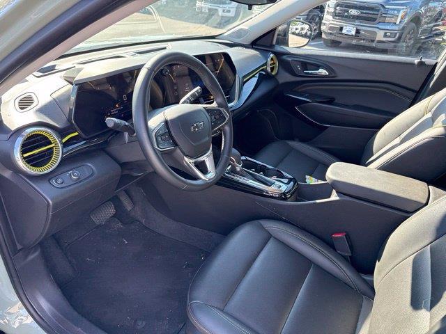 2025 Chevrolet Trax - $23,000