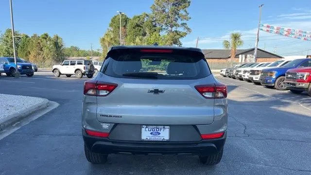 2023 Chevrolet Trailblazer LS