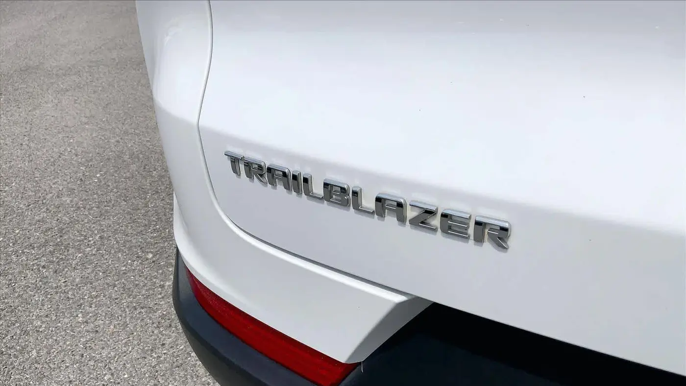 2023 Chevrolet Trailblazer LS