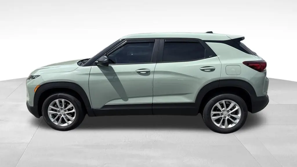 2025 Chevrolet Trailblazer LS
