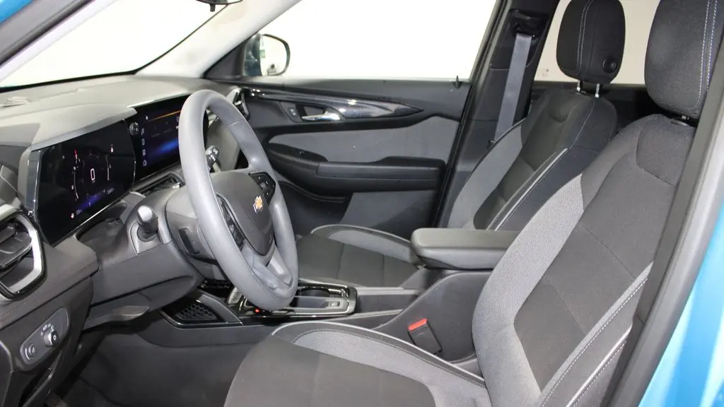 2025 Chevrolet Trailblazer LS
