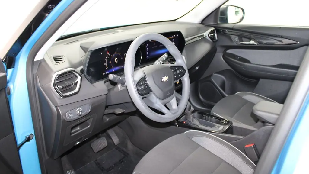 2025 Chevrolet Trailblazer LS