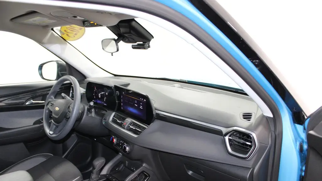 2025 Chevrolet Trailblazer LS
