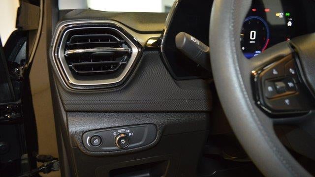 2025 Chevrolet Trailblazer LS