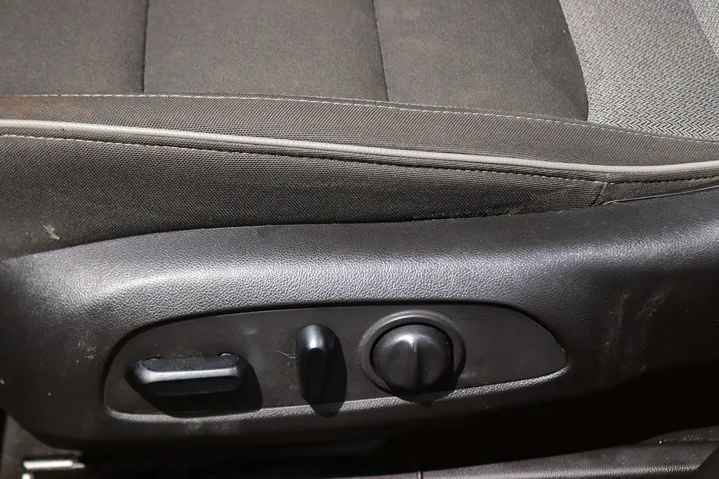 2021 Chevrolet Blazer - $14,996