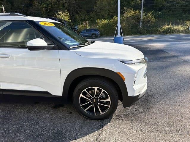 2026 Chevrolet Blazer - $23,325