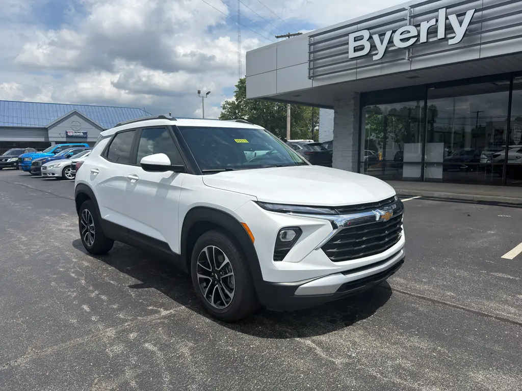 2025 Chevrolet Blazer - $19,995
