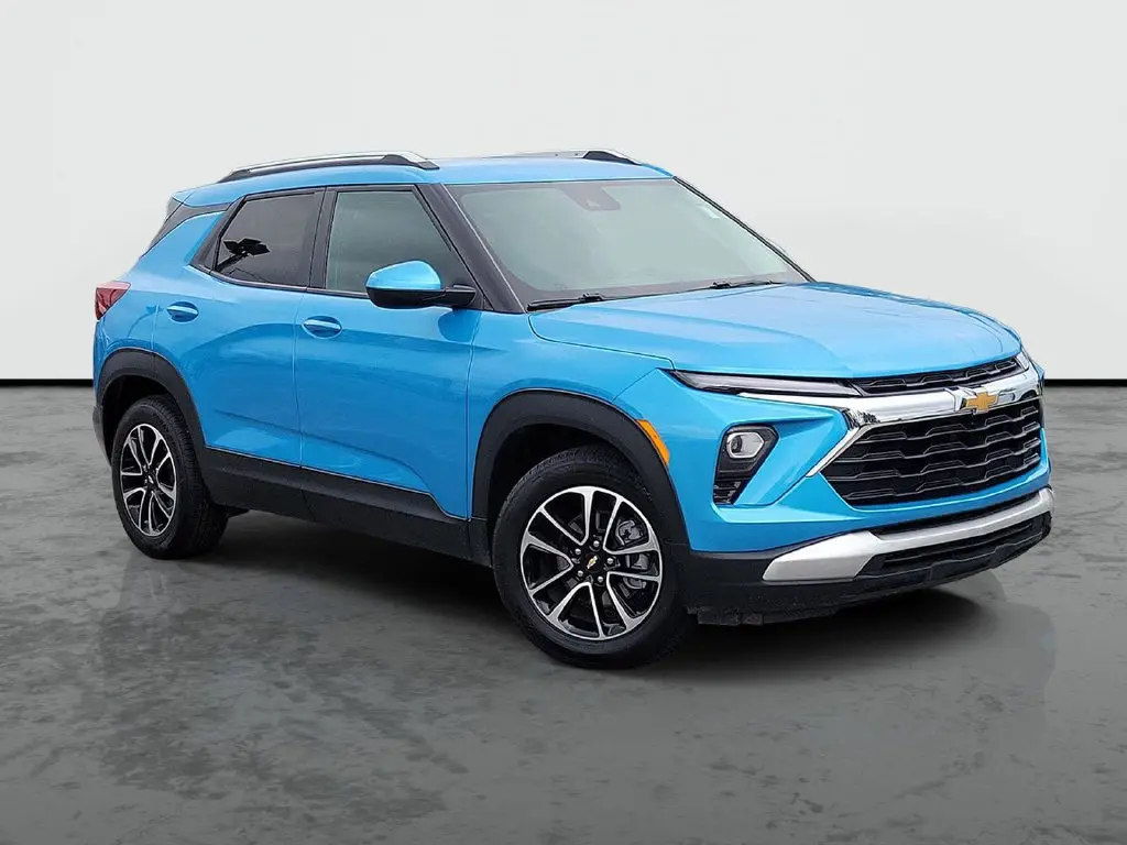 2025 Chevrolet Blazer - $19,989