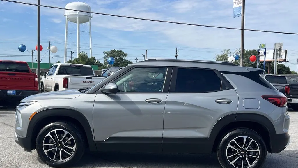 2025 Chevrolet Trailblazer LT