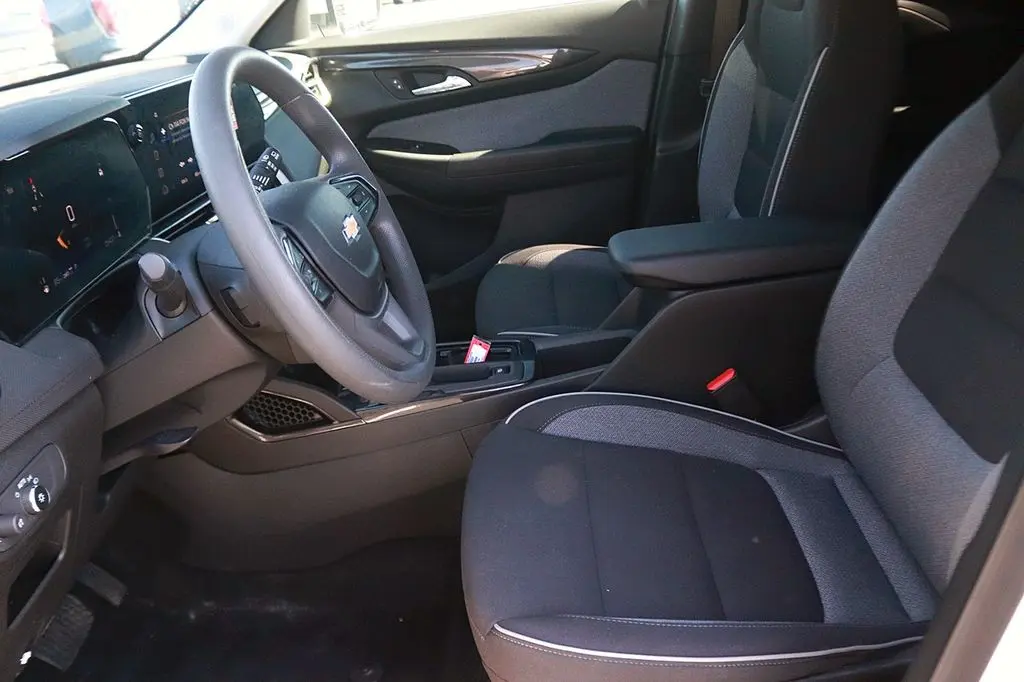 2025 Chevrolet Blazer - $24,499