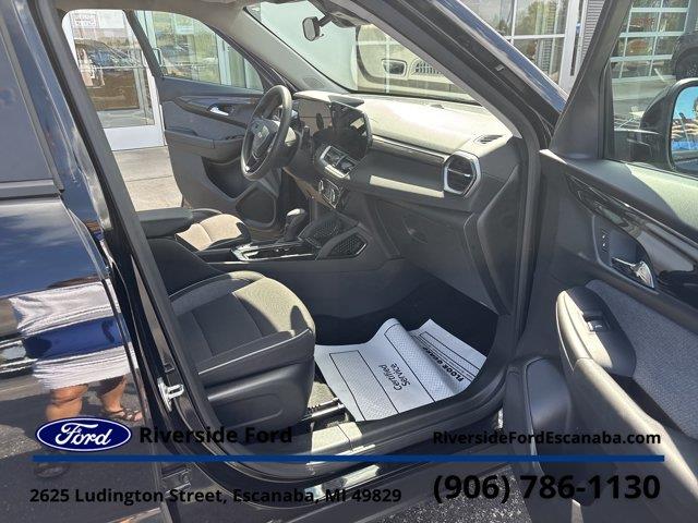 2025 Chevrolet Blazer - $25,995