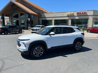 2026 Chevrolet Trailblazer with Summit White Exterior