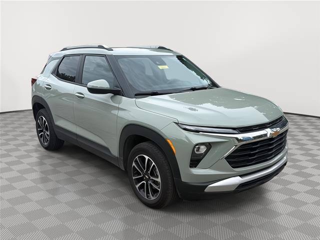2026 Chevrolet Blazer - $25,900