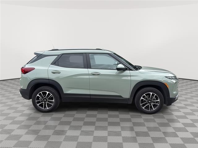 2026 Chevrolet Blazer - $25,900