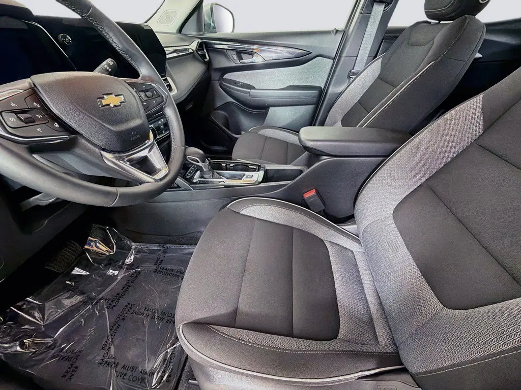 2025 Chevrolet Blazer - $22,199