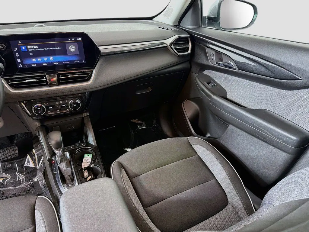 2025 Chevrolet Blazer - $22,199