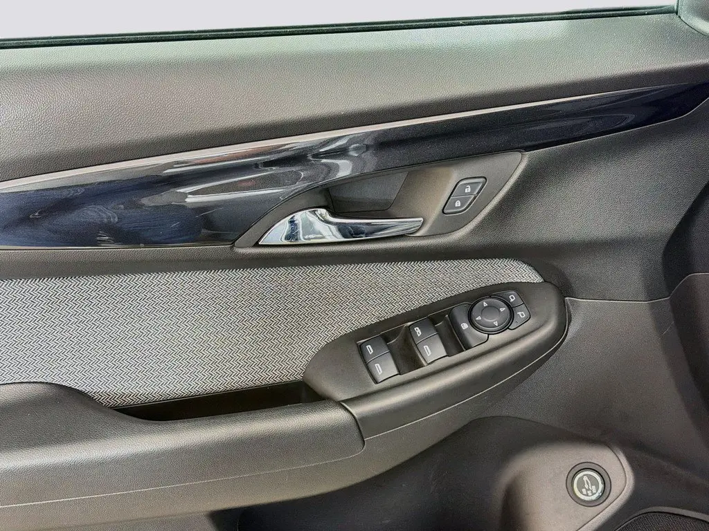2025 Chevrolet Blazer - $22,199