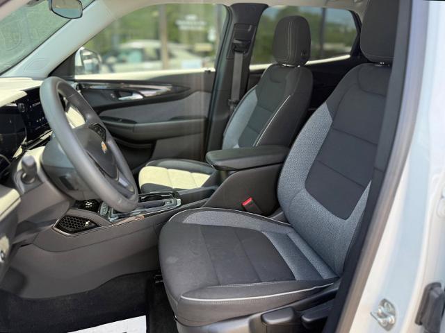 2025 Chevrolet Blazer - $25,800