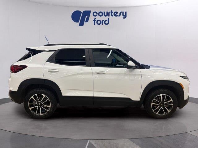 2025 Chevrolet Blazer - $26,990