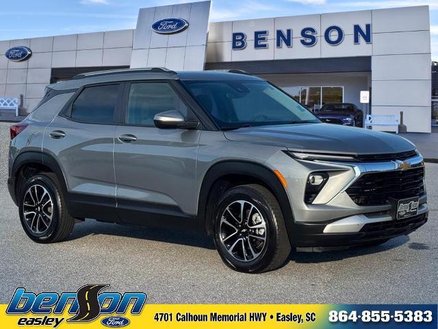 2025 Chevrolet Blazer - $18,325