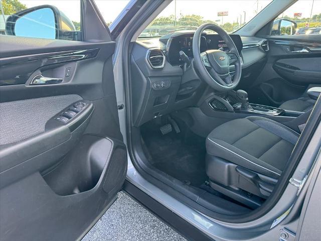 2025 Chevrolet Blazer - $18,325