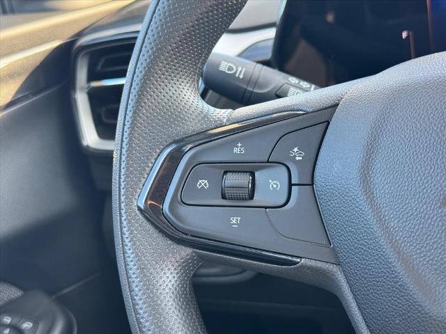 2025 Chevrolet Blazer - $18,325