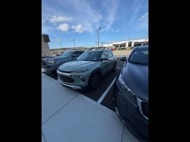 2025 Chevrolet Blazer - $21,999