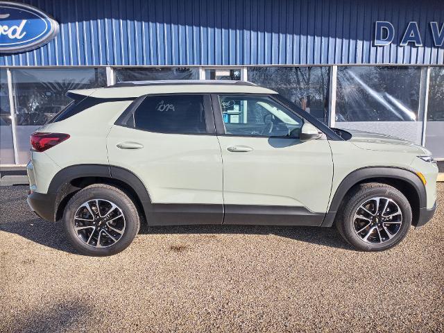 2025 Chevrolet Blazer - $27,990
