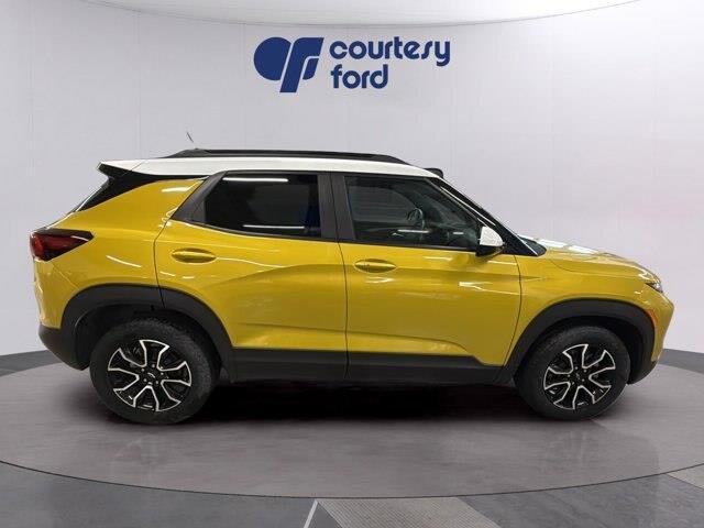 2025 Chevrolet Blazer - $28,990