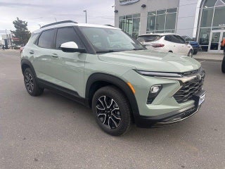 2025 Chevrolet Trailblazer with Cacti Green Exterior