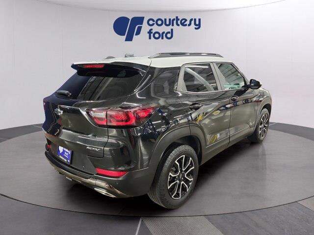 2025 Chevrolet Blazer - $28,990