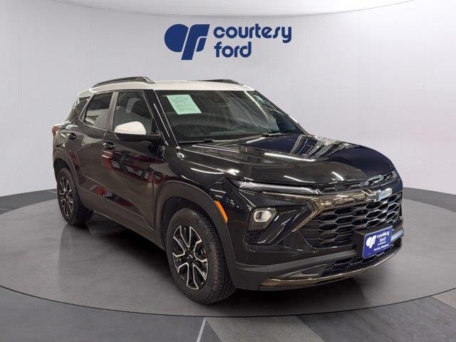 2025 Chevrolet Blazer - $28,990